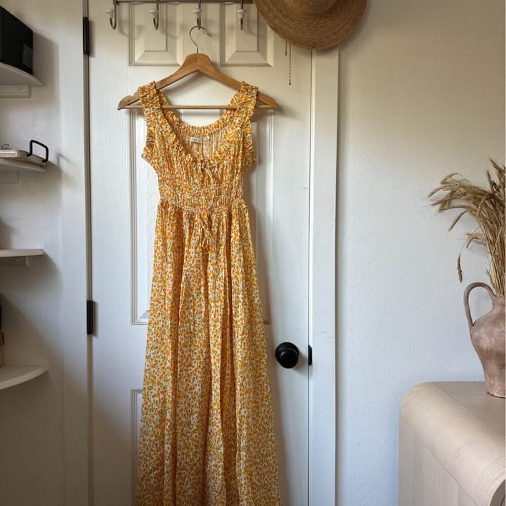 DÔEN Emmaretta Floral Cotton Midi-Dress - Picture 2 of 7